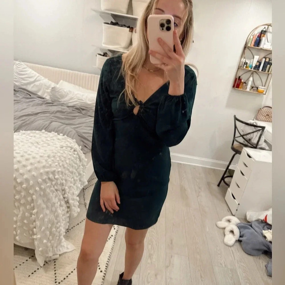 Abercrombie & Fitch Dresses & Skirts - ABERCROMBIE AND FITCH NWT dress S